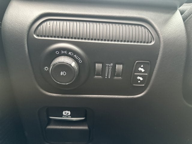 2022 Jeep Grand Wagoneer Series II Obsidian