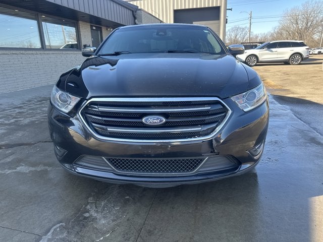 2017 Ford Taurus Limited