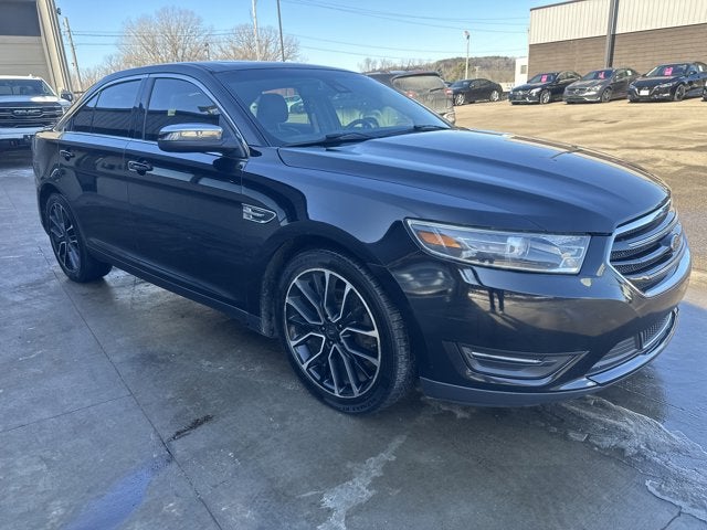 2017 Ford Taurus Limited