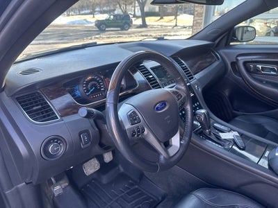 2017 Ford Taurus Limited