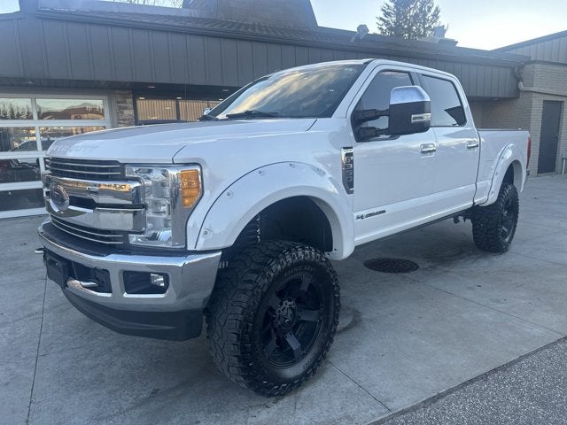 2017 Ford Super Duty F-350 SRW Lariat