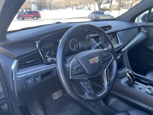 2022 Cadillac XT5 AWD Luxury
