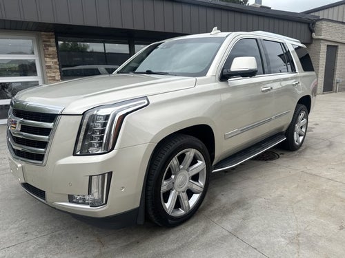 2017 Cadillac Escalade Luxury