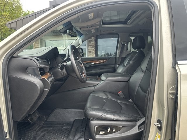 2017 Cadillac Escalade Luxury