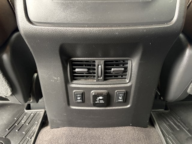 2017 Nissan Titan Platinum Reserve