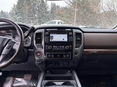 2017 Nissan Titan Platinum Reserve