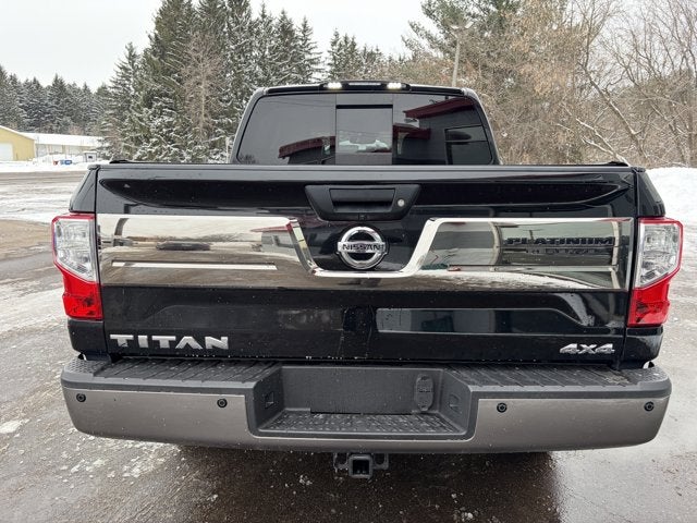 2017 Nissan Titan Platinum Reserve