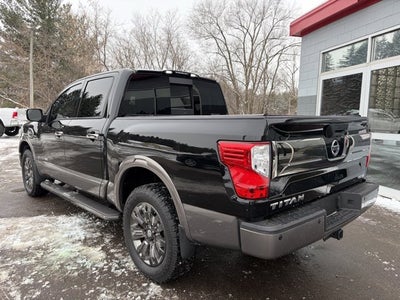2017 Nissan Titan Platinum Reserve