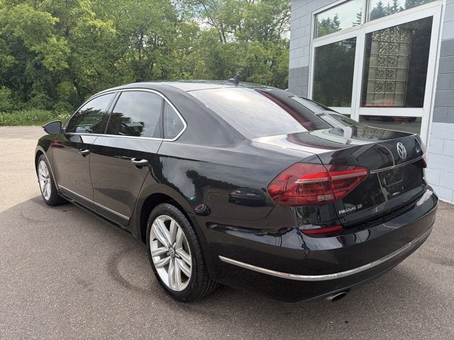 2017 Volkswagen Passat 1.8T SE w/Technology
