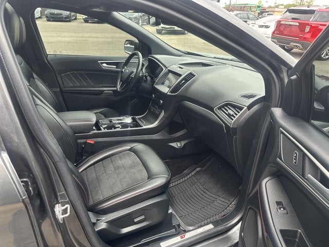 2020 Ford Edge ST Line