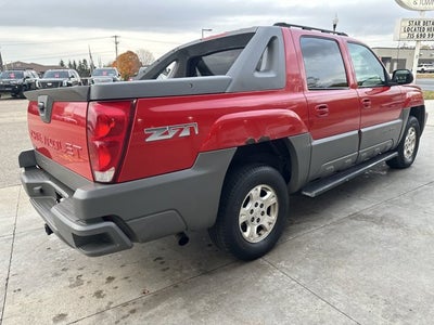 2002 Chevrolet Avalanche Base