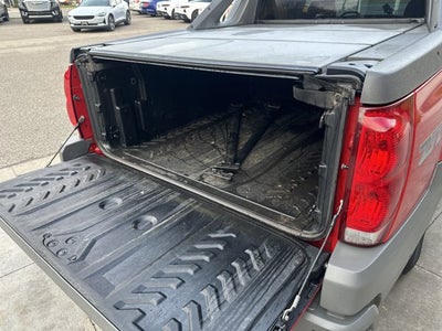 2002 Chevrolet Avalanche Base