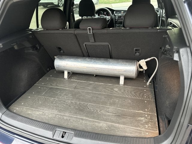 2017 Volkswagen Golf GTI Sport