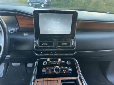 2019 Lincoln Navigator Standard