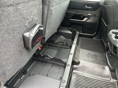 2022 Toyota Tundra 4WD Limited