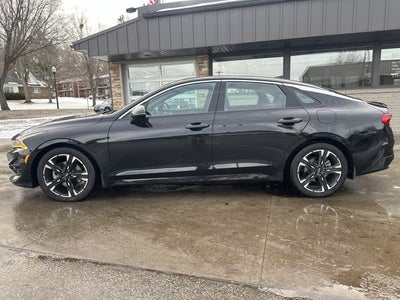 2022 Kia K5 GT-Line
