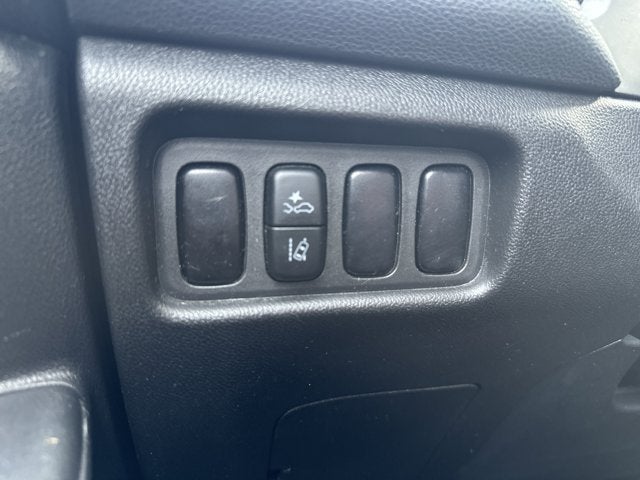 2022 Mitsubishi Outlander Sport LE