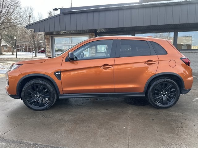 2022 Mitsubishi Outlander Sport LE