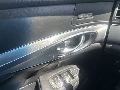 2019 INFINITI Q70 3.7 LUXE