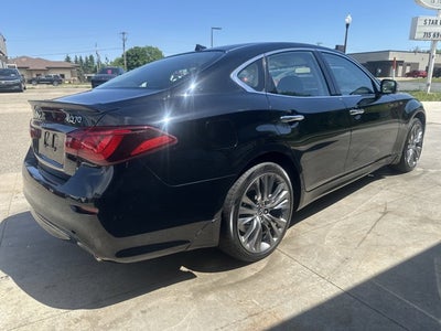 2019 INFINITI Q70 3.7 LUXE