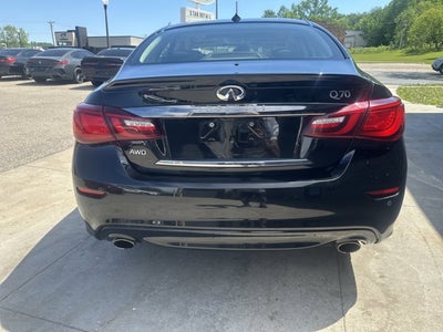 2019 INFINITI Q70 3.7 LUXE