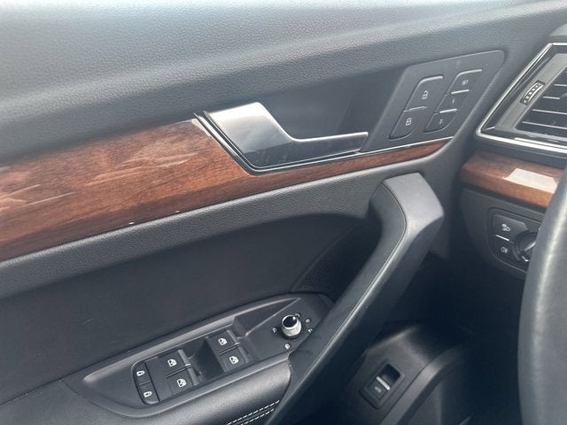 2023 Audi Q5 S line Premium Plus