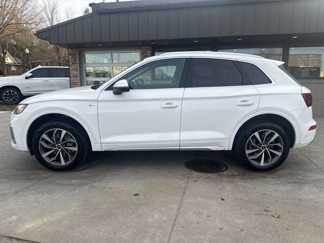 2023 Audi Q5 S line Premium Plus
