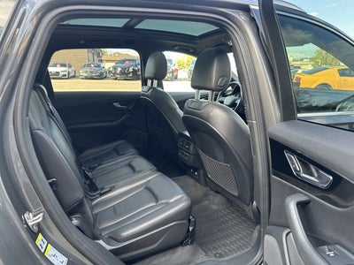 2019 Audi Q7 Premium Plus