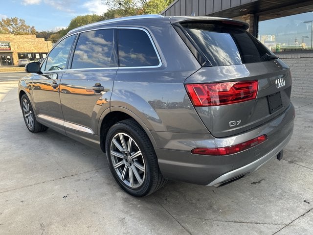 2019 Audi Q7 Premium Plus