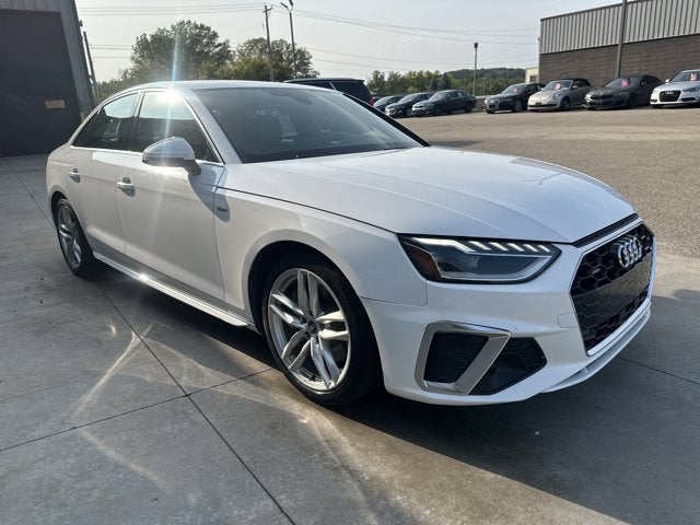 2022 Audi A4 Sedan S line Premium Plus