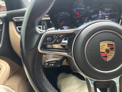 2019 Porsche Macan Base