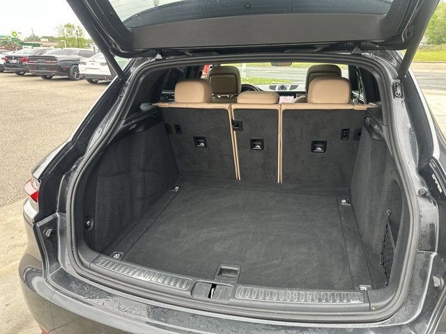 2019 Porsche Macan Base