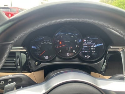 2019 Porsche Macan Base