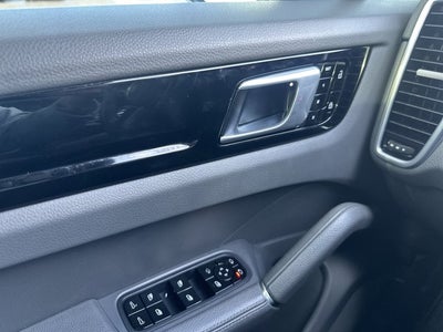 2019 Porsche Cayenne S