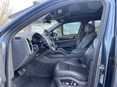 2019 Porsche Cayenne S