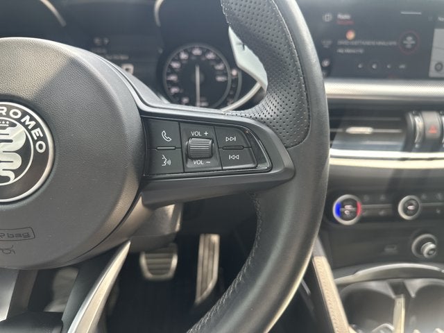 2023 Alfa Romeo Stelvio Veloce