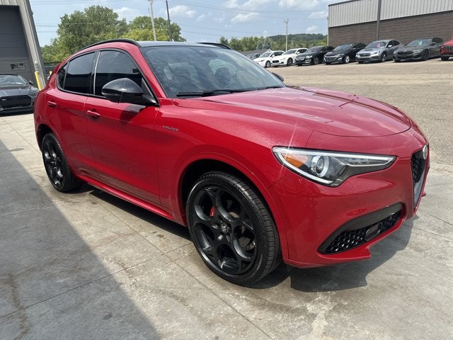 2023 Alfa Romeo Stelvio Veloce