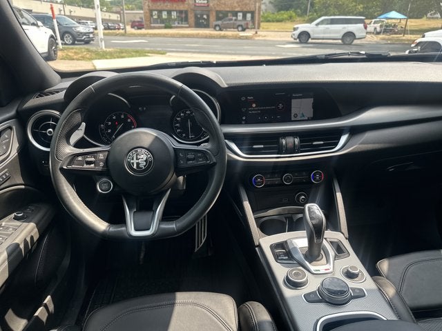 2023 Alfa Romeo Stelvio Veloce