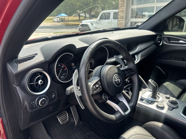 2023 Alfa Romeo Stelvio Veloce