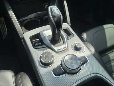 2023 Alfa Romeo Stelvio Veloce