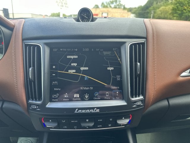 2018 Maserati Levante Base